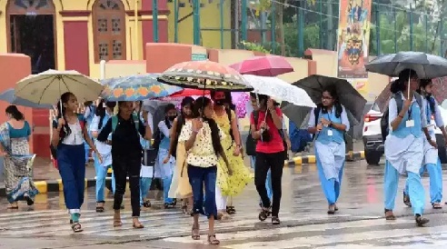 கனமழையால் நாளையும் பள்ளி, கல்லூரிகளுக்கு விடுமுறை.. வெளியான முக்கிய அறிவிப்பு!! ????????? ???????? ?????, ?????????????? ????????.. ??????? ??????? ?????????!!