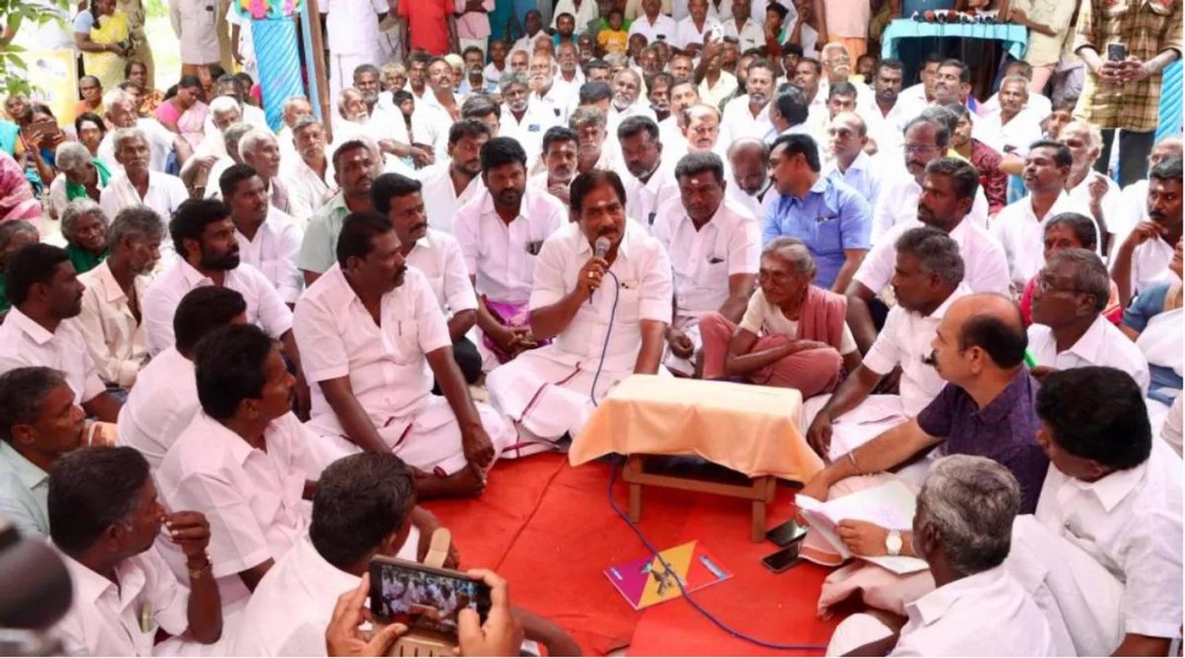 10 மதுரையில் டங்ஸ்டன் சுரங்கத்துக்கு எதிர்ப்பு.. கிராம சபைக் கூட்டத்தில் தீர்மானம்.. விவரம் உள்ளே!!